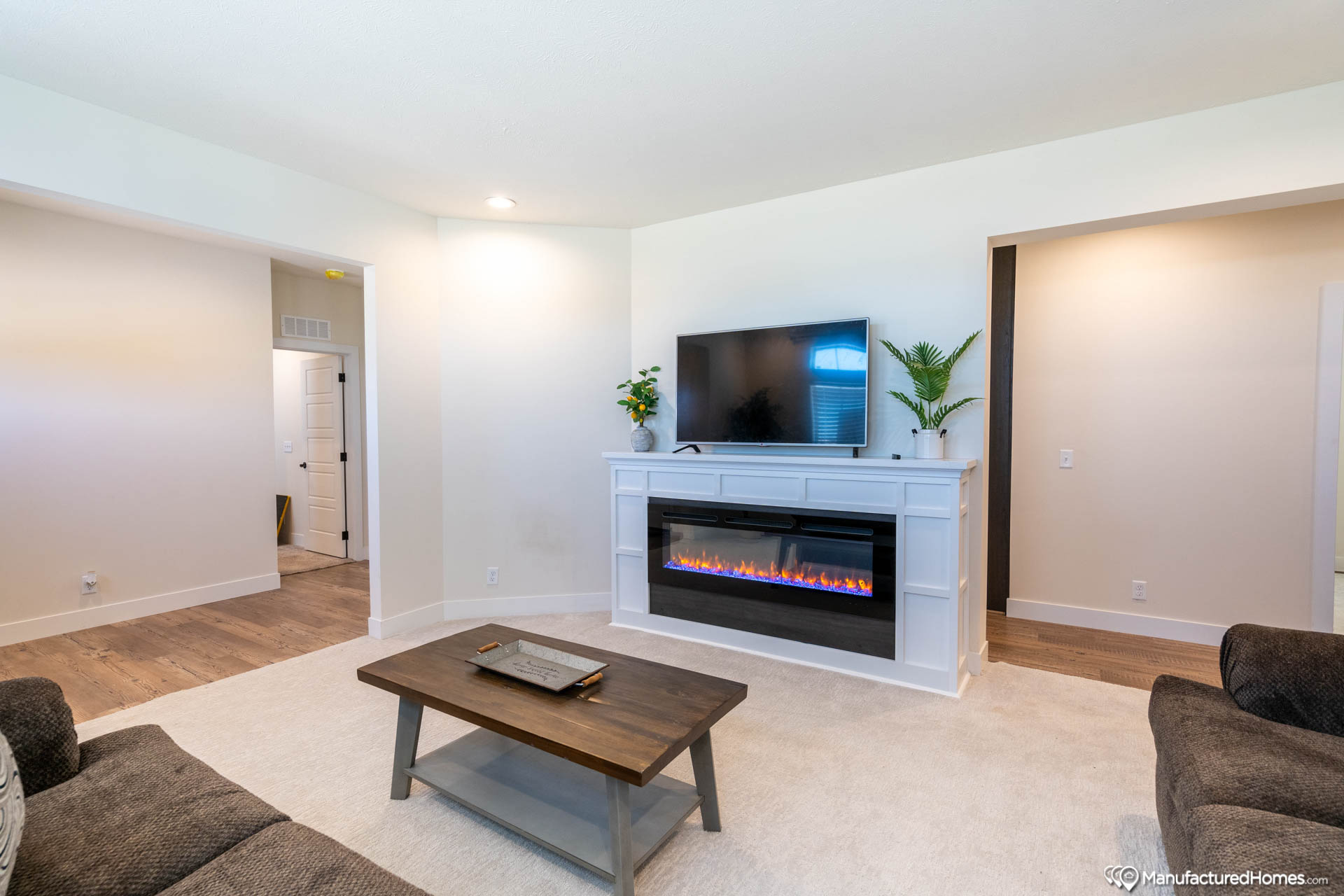 Easy Street The Dream 6030-MS052SECT 81ESH30603AH by Clayton